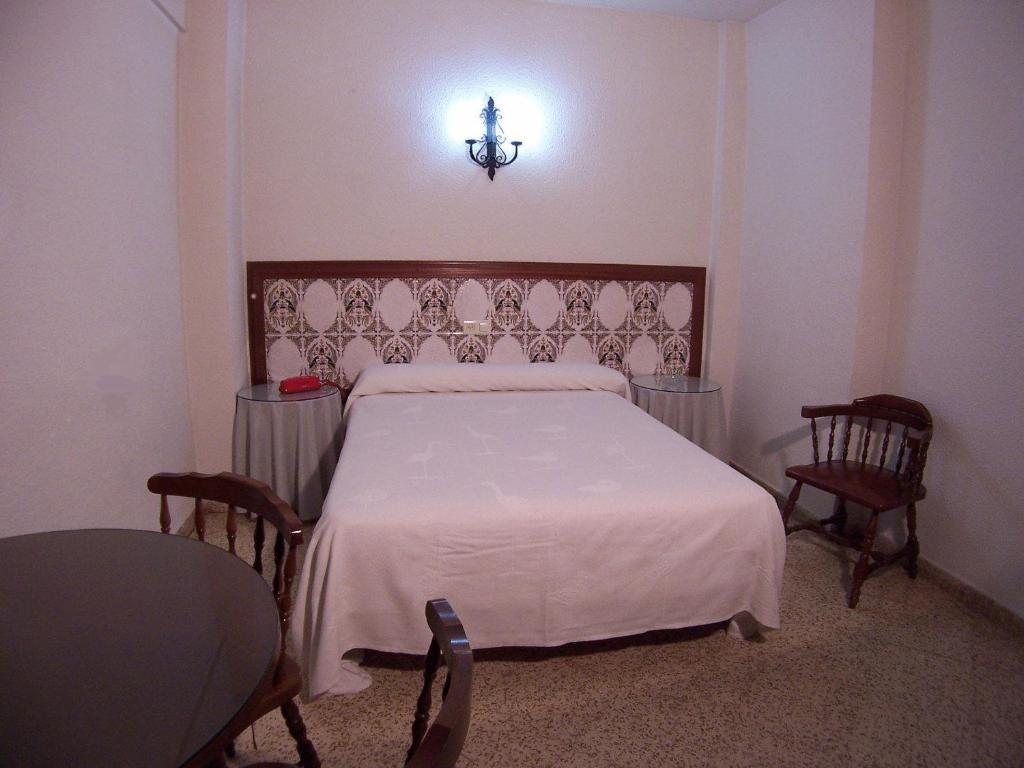 Standard Double or Twin Room with Balcony,1142475655:JPEG